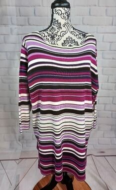 Avenue women's long sleeve striped print stretch knit sweater size 22/24 b32